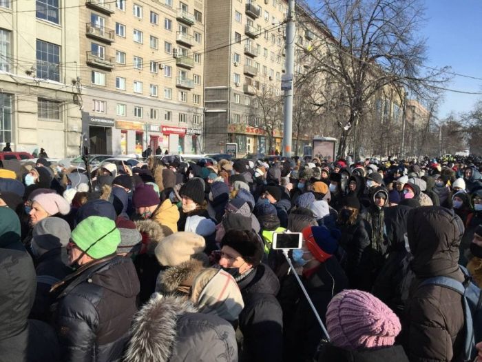 В Сибири и на Дальнем Востоке проходят акции в поддержку Навального 