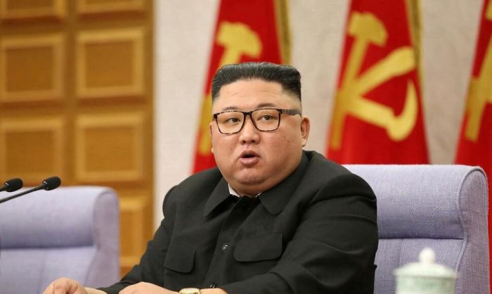 Ким Чен Ын обвинил правительство в экономическом кризисе в КНДР 