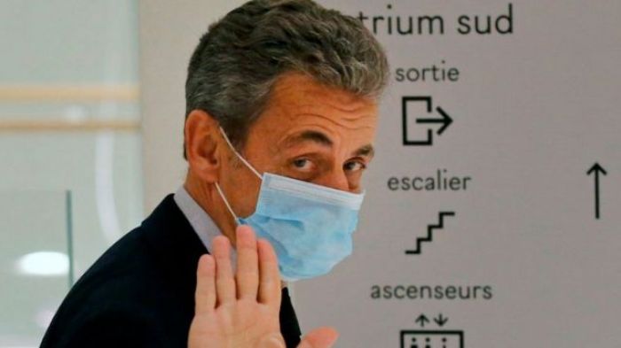 Саркози приговорили к реальному тюремному сроку