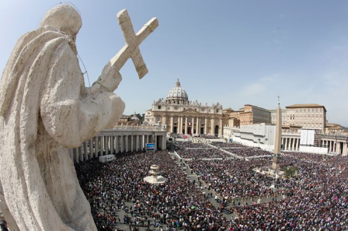 В Ватикане отказали в благословении однополым парам
