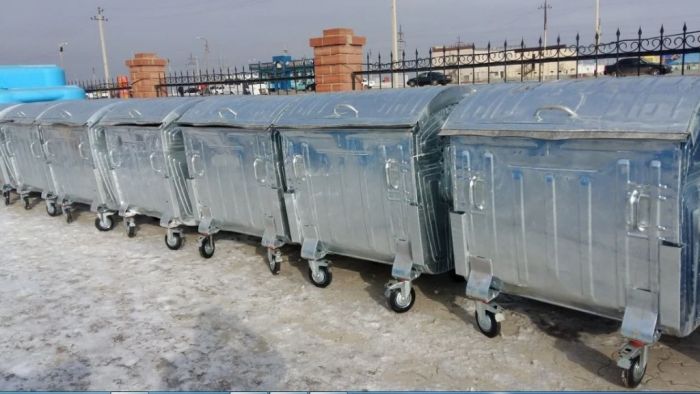Акимат Атырау закупил мусорные контейнеры на 230 миллионов тенге 