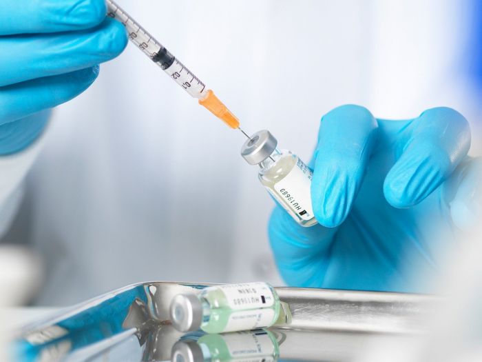 Пункт вакцинации от COVID-19 открылся в «Байзааре» 