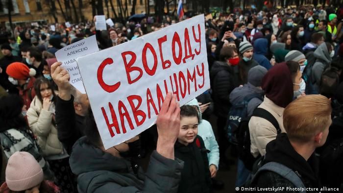 Леонид Волков объявил о закрытии штабов Навального 