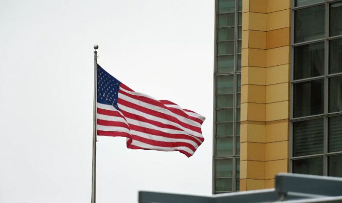 Посольство США в России объявило о прекращении выдачи виз