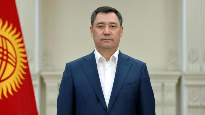 Президент Кыргызстана подписал новую Конституцию 