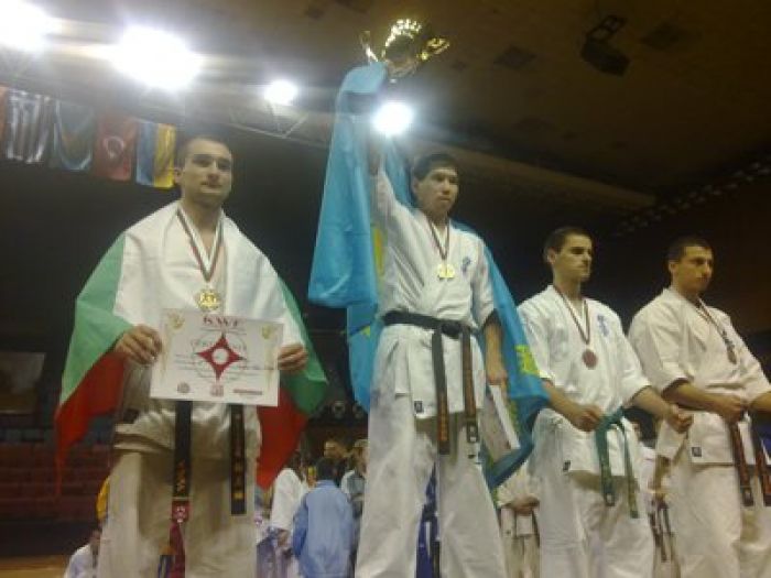 Бауржан – чемпион Европы по карате