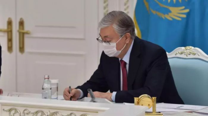 Токаев подписал закон о выборах акимов 