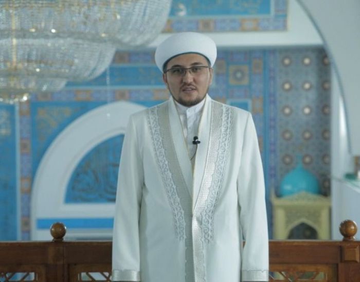 Главный имам: «Мечети будут строить спонсоры по просьбам сельчан, и они действительно нужны»