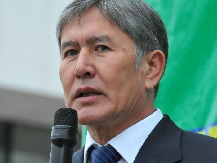 Выборы в Киргизии: победа Атамбаева
