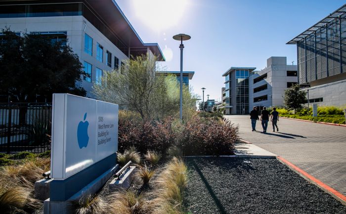 Сотрудники Apple выступили против возвращения на работу в офис 