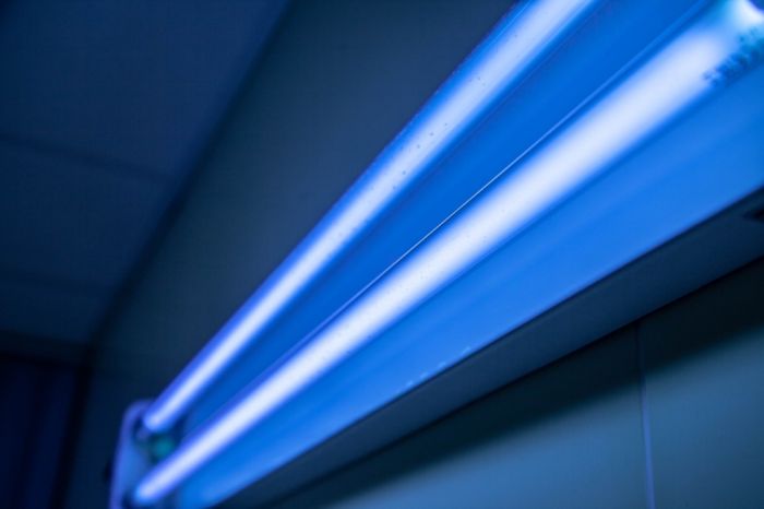 Лампа осталась включенной - НИШ об ожогах глаз у школьников 