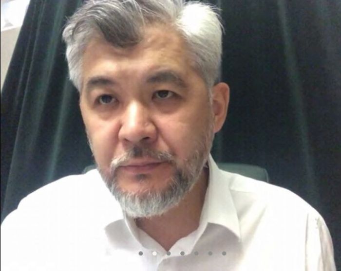 Экс-министру Биртанову продлили домашний арест