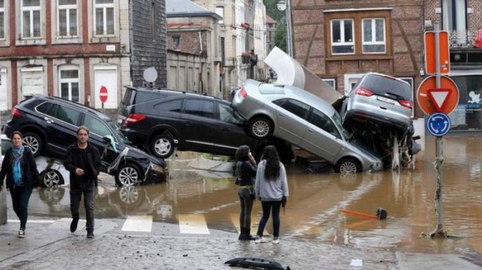 Наводнения в Германии и Бельгии: десятки погибших и пропавших без вести