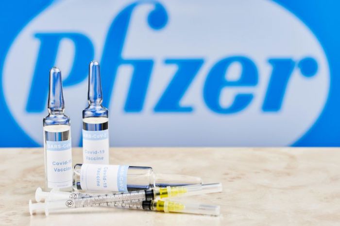Рассматриваем вопрос вакцинации детей Pfizer - Минздрав РК