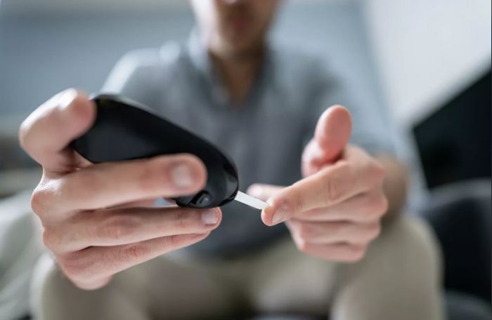 Врачи рассказали, как по ладоням распознать опасный уровень сахара 