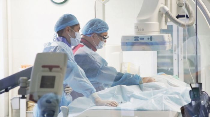 Из-за переноса плановых операций растет число пациентов с запущенной патологией – Президент РК