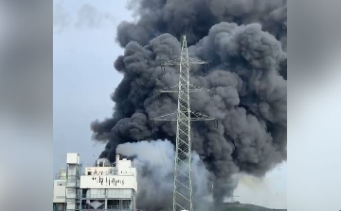 Мощный взрыв прогремел на заводе в Германии, есть пострадавшие