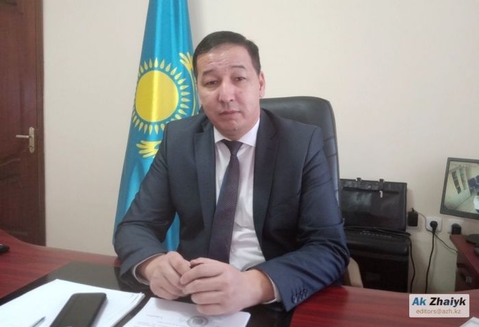 Экс-чиновник подал в суд на акима Атырауской области
