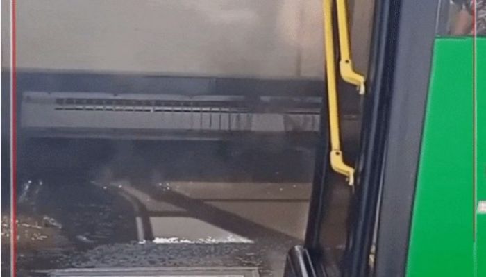 Кипящий антифриз вылился на пассажиров автобуса в Алматы 