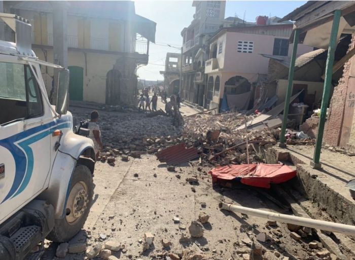 На Гаити произошло мощное землетрясение, есть жертвы 