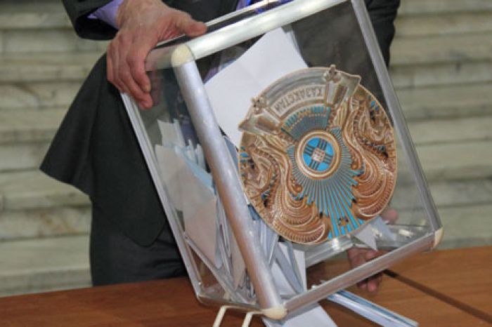 Казахстанские партии начали подготовку к предстоящим выборам