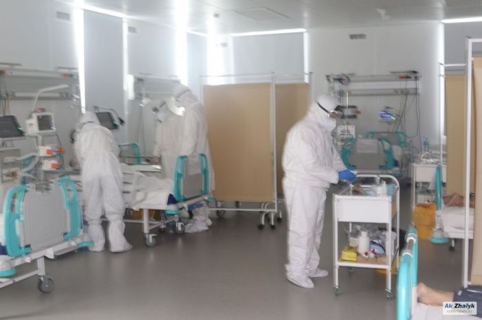 98 пациентов с Covid-19 находятся в тяжелом состоянии в Атырауской области 