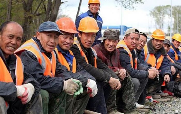 Китайцы продолжают оставаться самой многочисленной группой гастарбайтеров в Казахстане