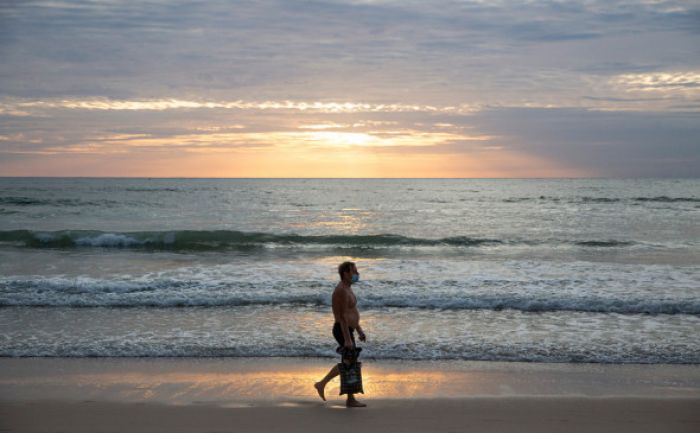 Таиланд разрешил въезд на Пхукет привитым «Спутником V» туристам 