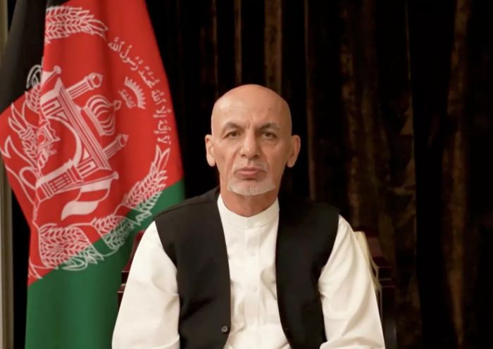 Афганский посол рассказал подробности бегства экс-президента страны 