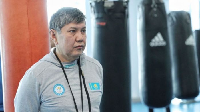 Тренер сборной Казахстана по боксу удалил пост о своем уходе 