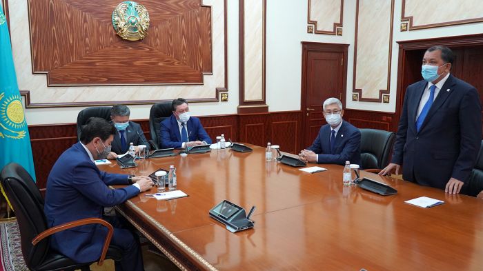 Мамин представил нового акима Мангистауской области 