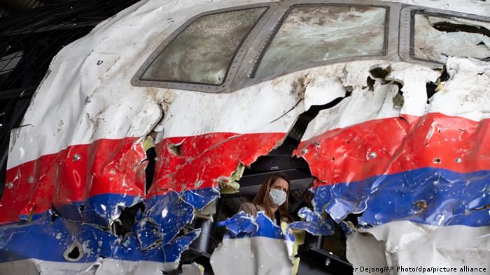 "Пусть РФ скажет правду": о чем говорят в суде родственники жертв MH17 