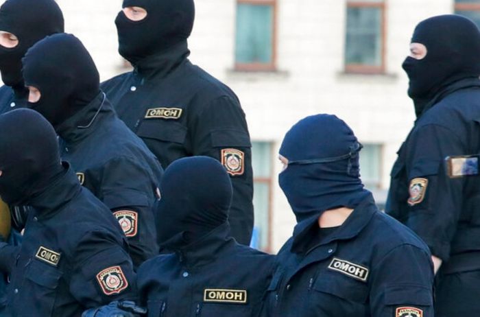 В Беларуси силовики разогнали лагерь для медитации