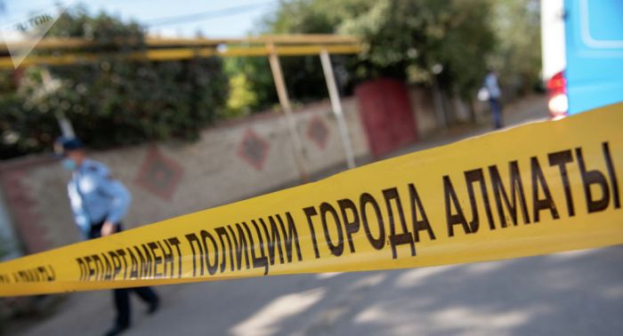 Стрельба в Алматы: у погибшего участкового остались пять маленьких детей 