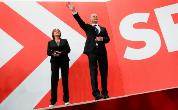 Социал-демократы победили на парламентских выборах в Германии 