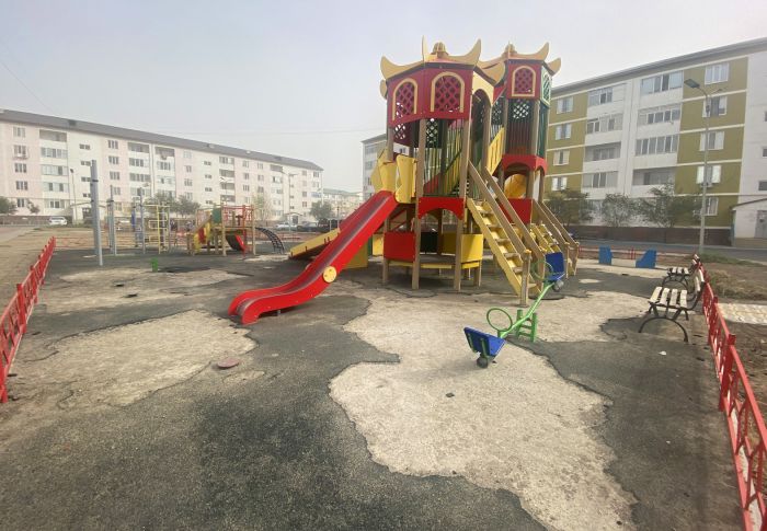 Площадки ещё не сданы, но уже негодны