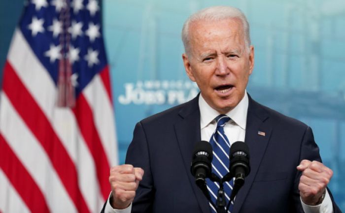 Байден отсрочил шатдаун в США на два месяца 