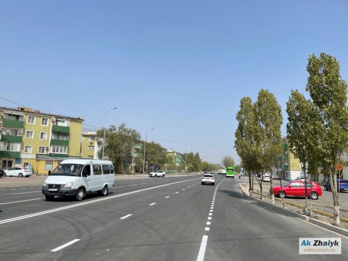 Завершены работы по реконструкции Ауэзова: улица открыта полностью 