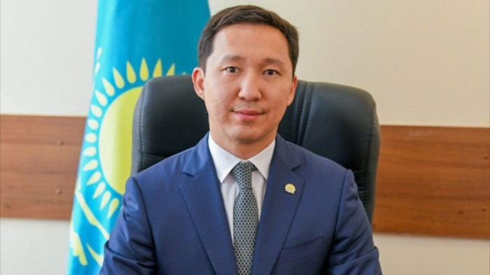 Замакима ЗКО подал в отставку из-за взятки подчинённого 