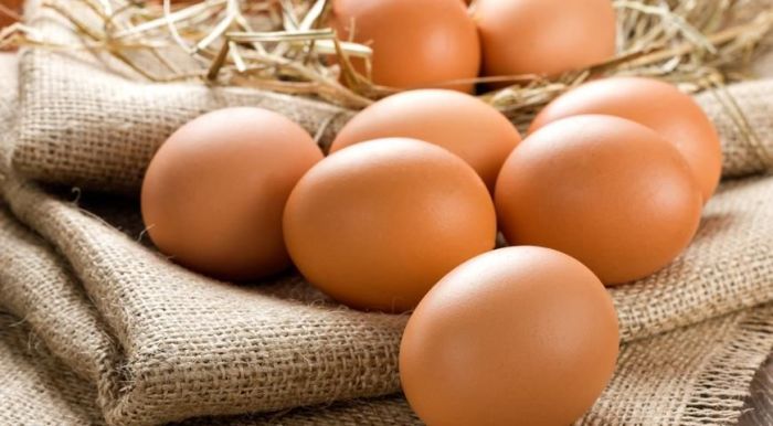 Ситуацию с ростом цен на яйца и мясо кур начали расследовать в Казахстане 