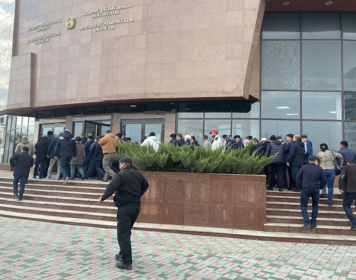 Юбилей «Алтын Орды» это хорошо, а как насчёт доведённых до отчаяния фермеров? 