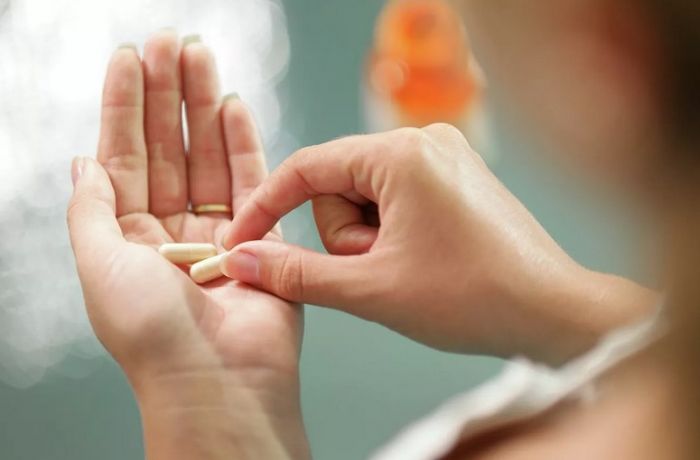 Названы продукты, необходимые при непереносимости витамина D в таблетках 