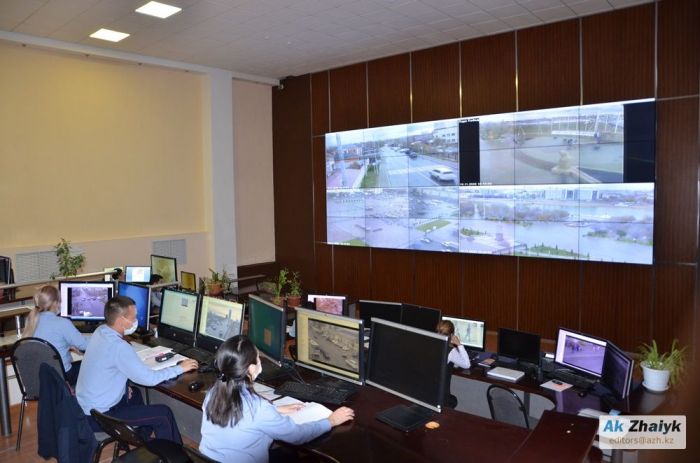 Всюду камеры 