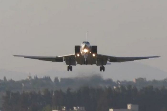 Россия отправила ядерные бомбардировщики в Беларусь после обвинений в адрес Путина 