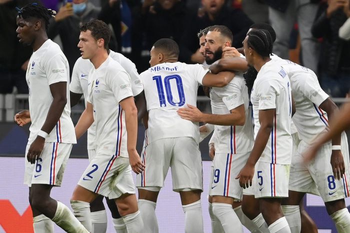 Сборная Франции разгромила Казахстан со счётом 8:0 и оформила путёвку на ЧМ-2022