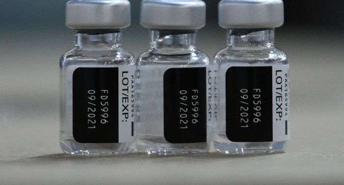 В Казахстане могут расширить применение вакцины Pfizer 
