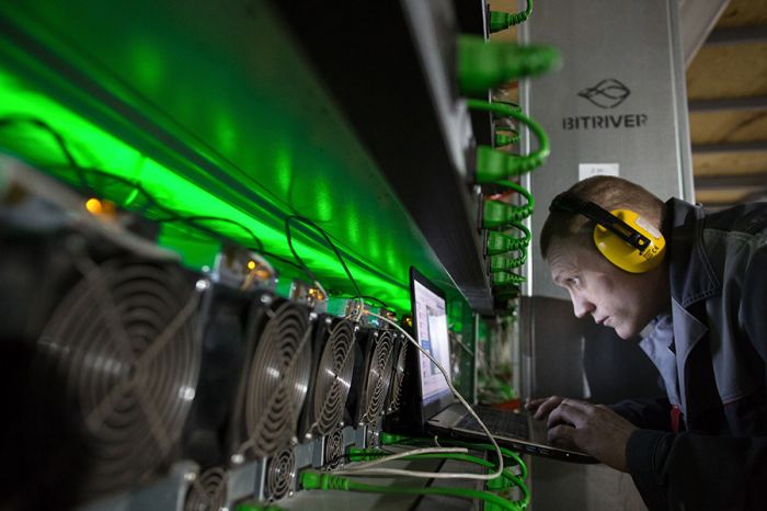 Более 2 тыс. майнинговых ферм доставил в Казахстан китайский производитель