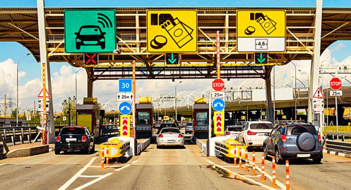 Приказы о платности семи участков республиканских трасс вступили в силу в Казахстане 