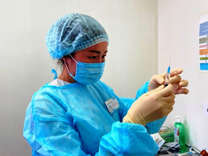 В Атырауской области от COVID-19 ревакцинировался 171 житель   