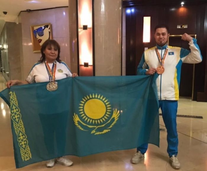 Два спортсмена из Атырау стали призёрами чемпионата мира по пара-армрестлингу 